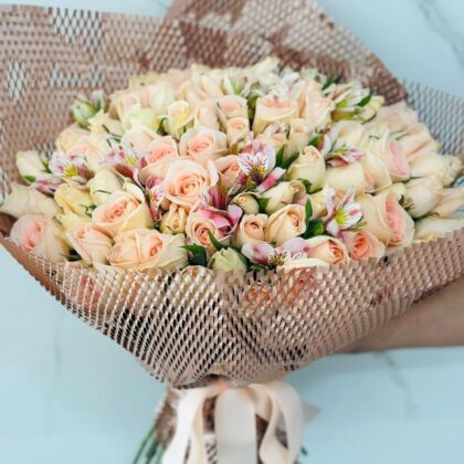 Buquê 100 Rosas Chá