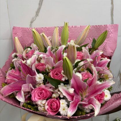 Buquê de Lírios com Rosas